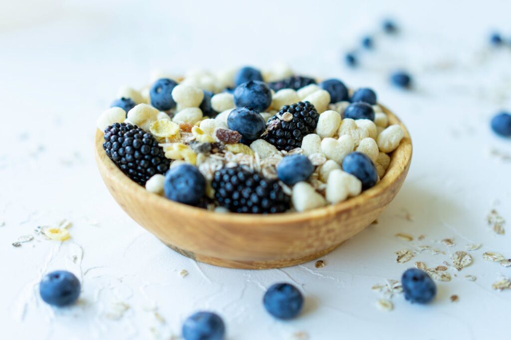 fresh blueberries blackberries bowl